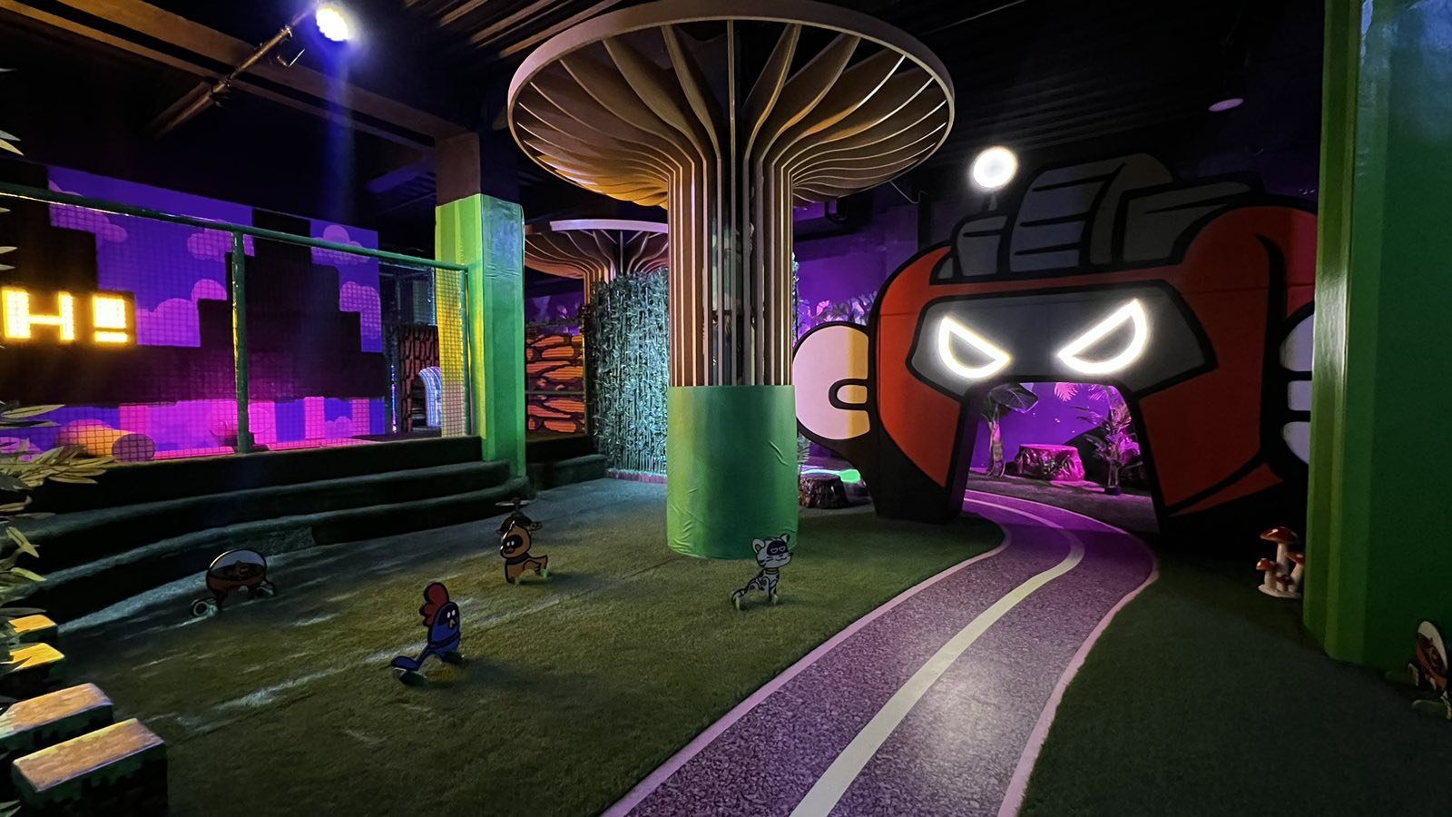 Rides and Attractions – J Castles